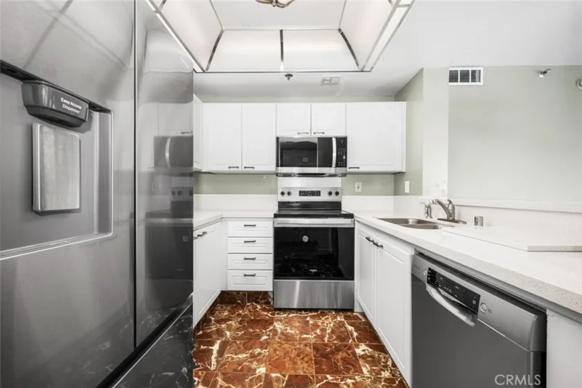 525 E Seaside Way #904 photo 66