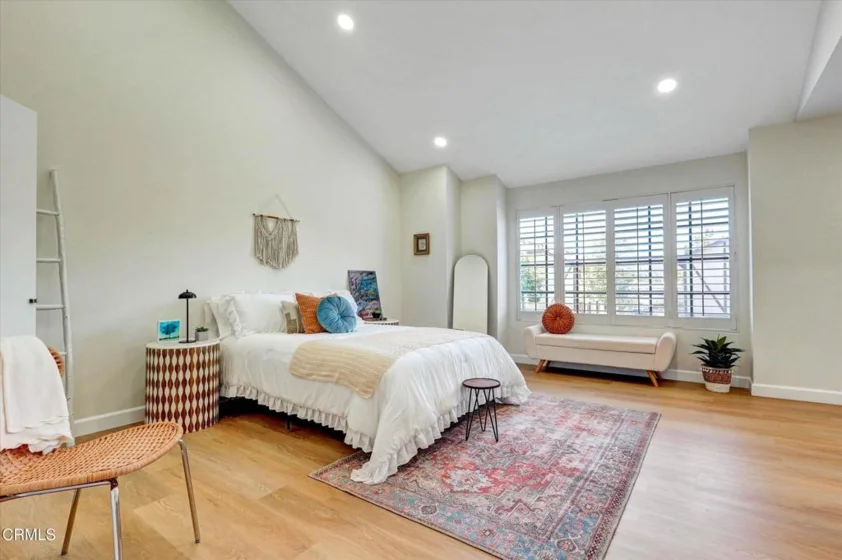 21209 Lassen Street #4 photo 17