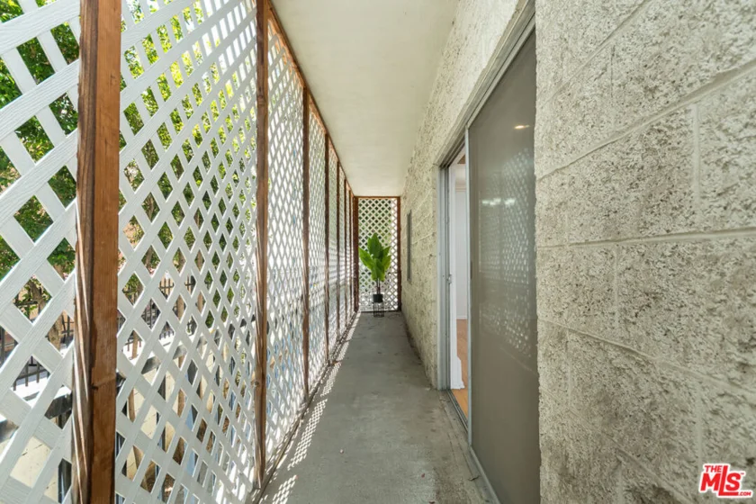1115 S Elm Drive #207 photo 20