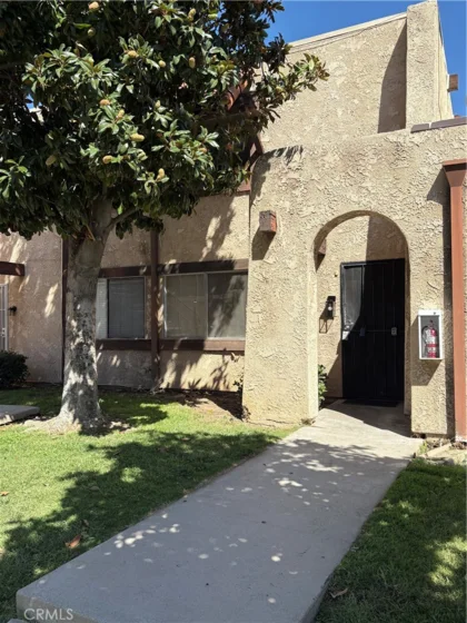 12246 Carnation #b Lane #UNIT #B photo 3