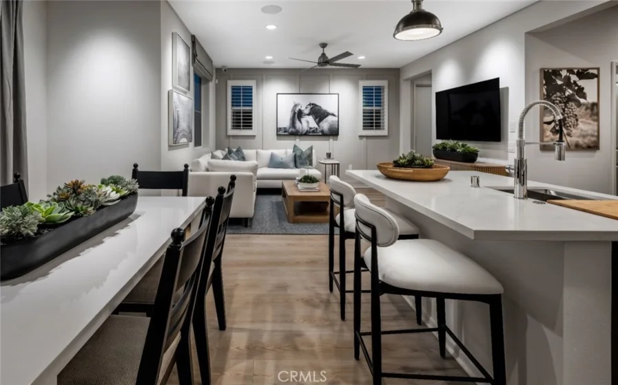 28946 Fusion Place photo 4