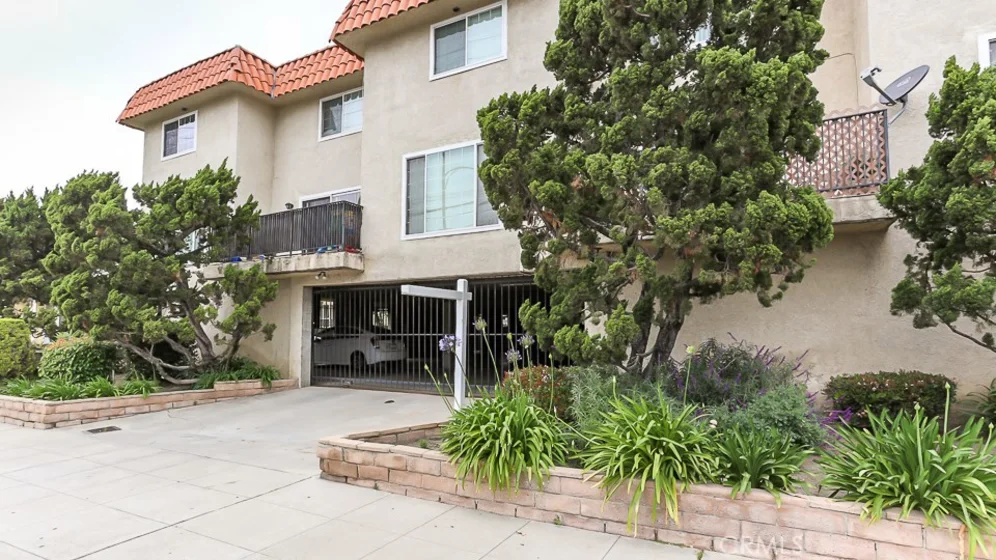 315 W Alameda Avenue #6 photo 1
