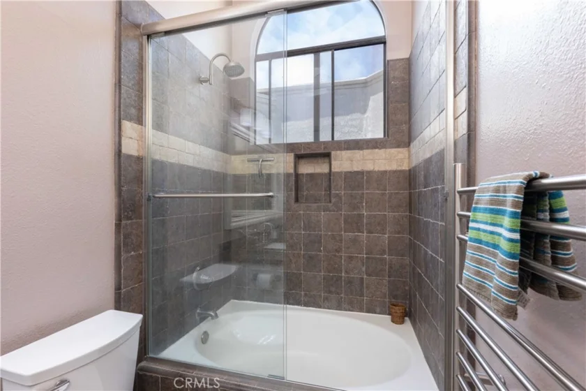 17151 Corbina photo 17
