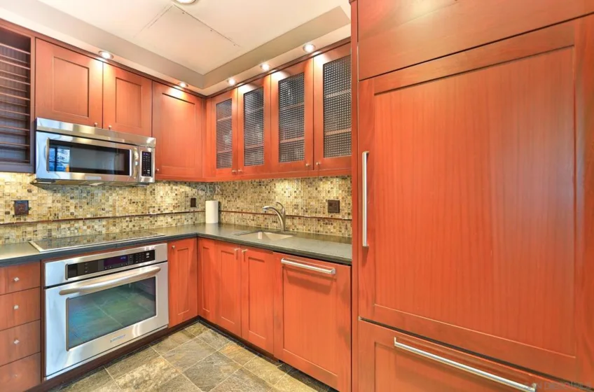 500 W Harbor Drive #1303 photo 53