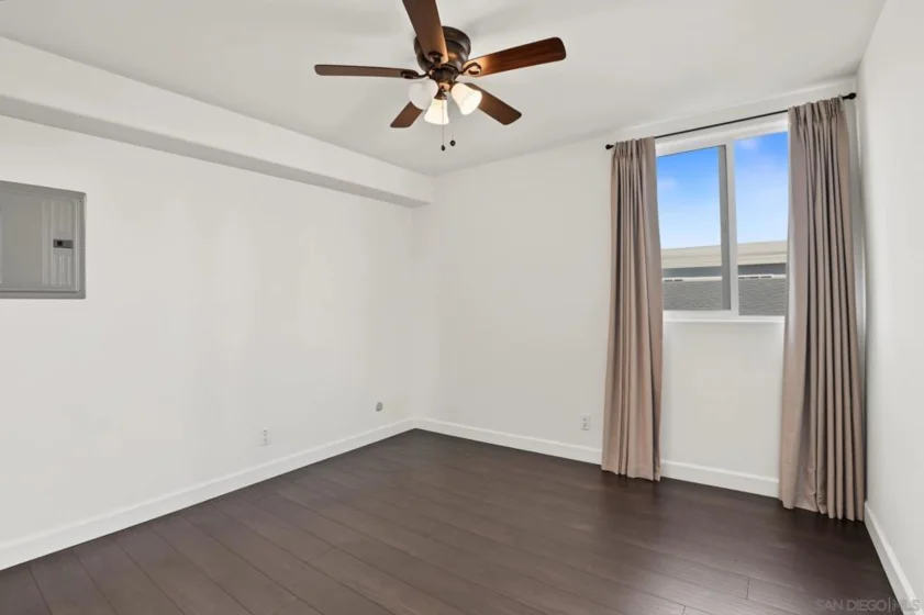 4111 Illinois #202 photo 21