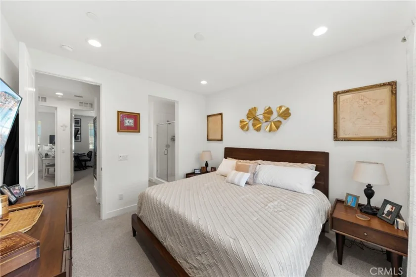 2217 S  Ava Gln photo 17