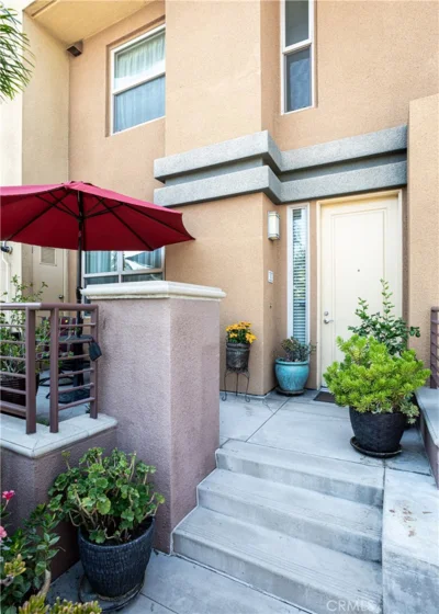 201 E Angeleno #105 photo 34