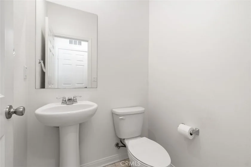 784 N Ethan photo 13