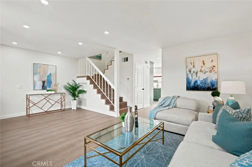 1700 W Cerritos #206 photo 8