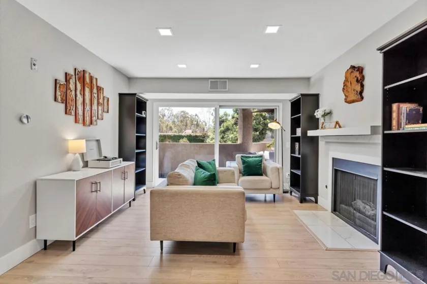 9729 Mesa Springs Way #188 photo 1