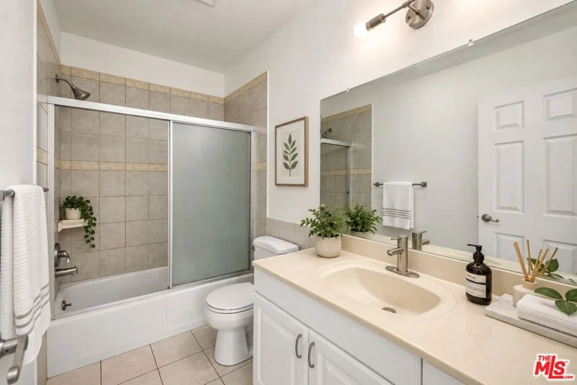 1485 E Wilson Avenue #L photo 33