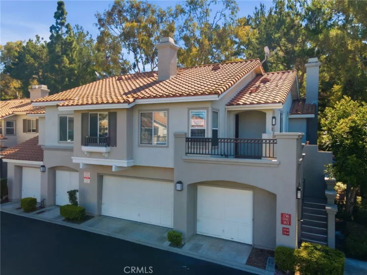 157 California Court photo 1