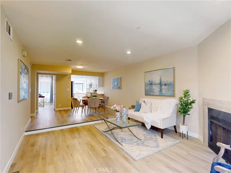 105 S Marguerita Avenue #C photo 4