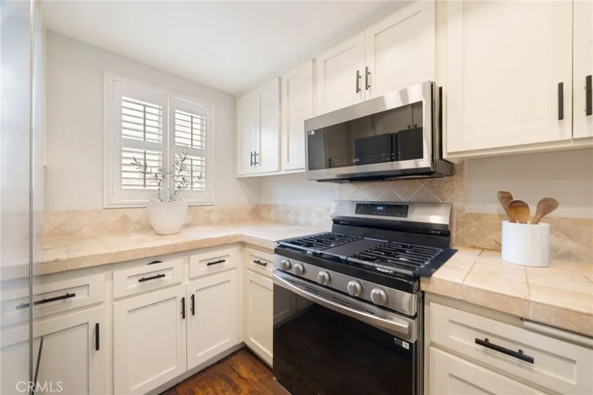 645 Chestnut #305 photo 5