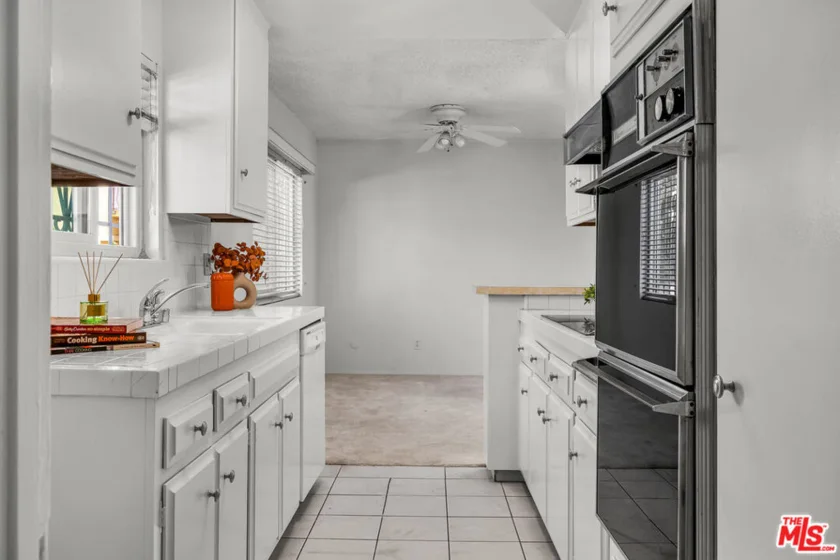 5974 Buckingham #308 photo 1