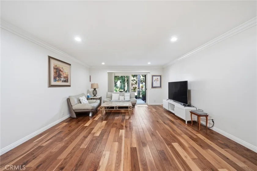 406 Orange Blossom photo 1