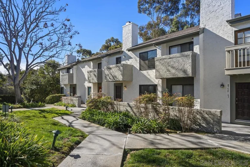 8750 Villa La Jolla #64 photo 1