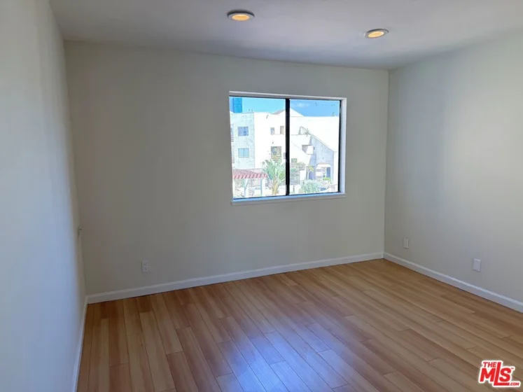 1118 Valencia Street #219 photo 12