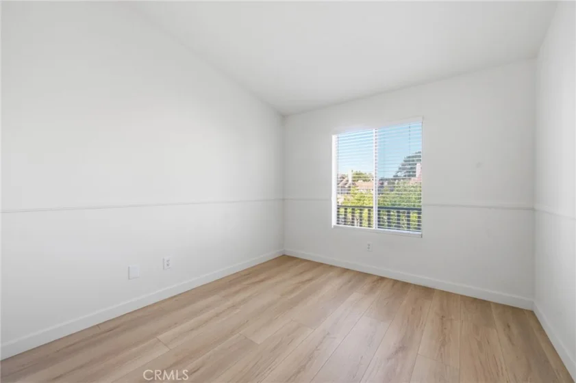 157 California Court photo 17