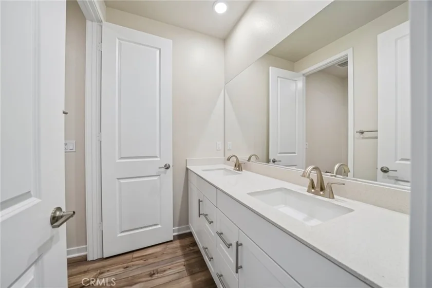 3161 Teralina Circle photo 31