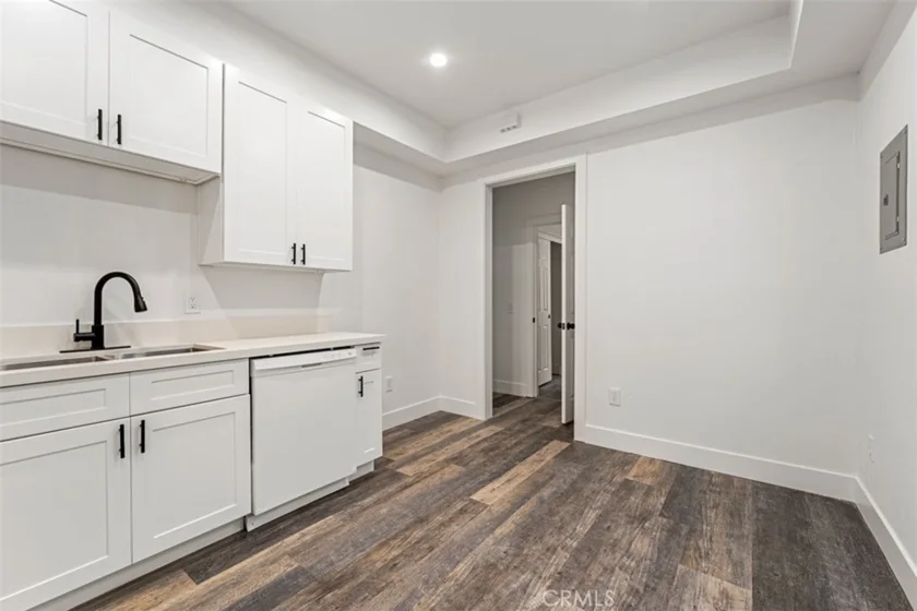 27367 Pinyon photo 49