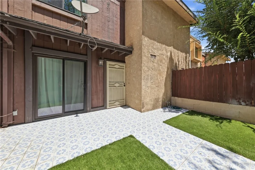 1822 Garvey #8 photo 29