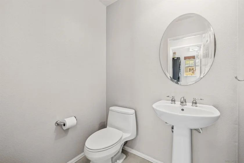 2674 Escala Circle photo 17