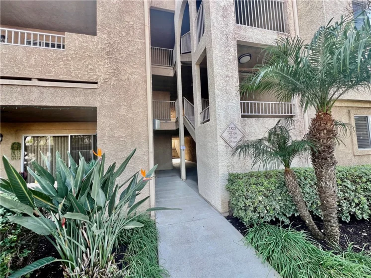 2320 Del Mar photo 1