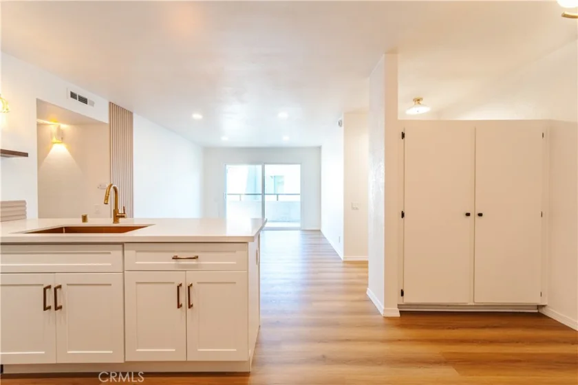 21951 Rimhurst Drive #202 photo 6