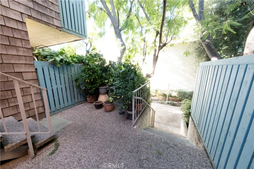 5700 Etiwanda Avenue #149 photo 27