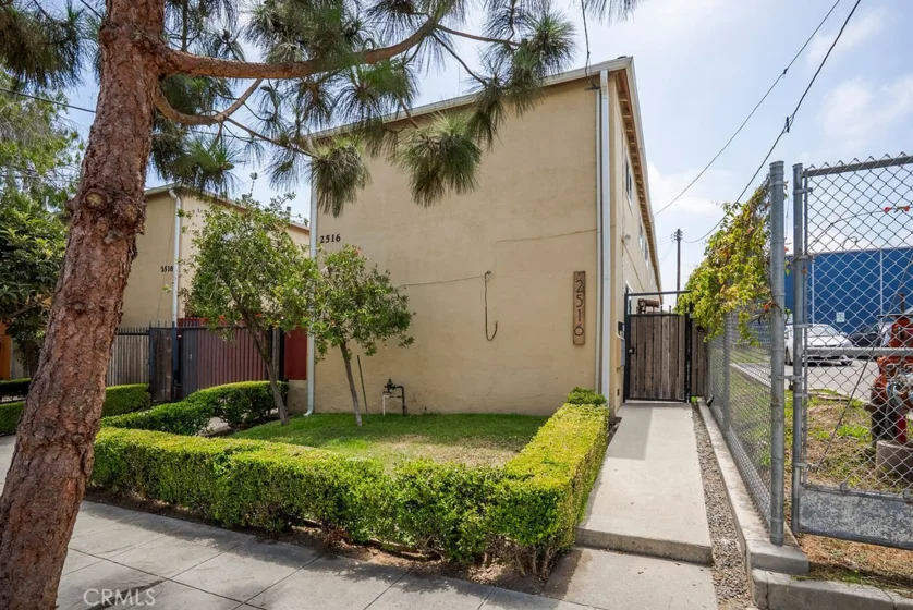 2516 Virginia #E photo 18