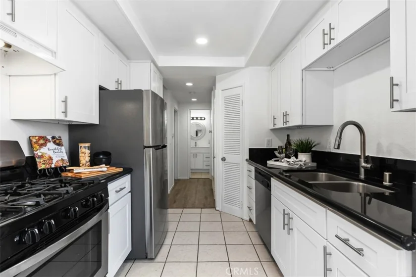 7129 Cerritos Avenue #7 photo 8