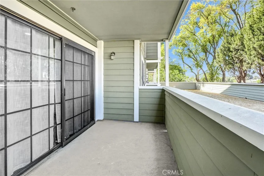 6545 Reseda Boulevard #6 photo 26