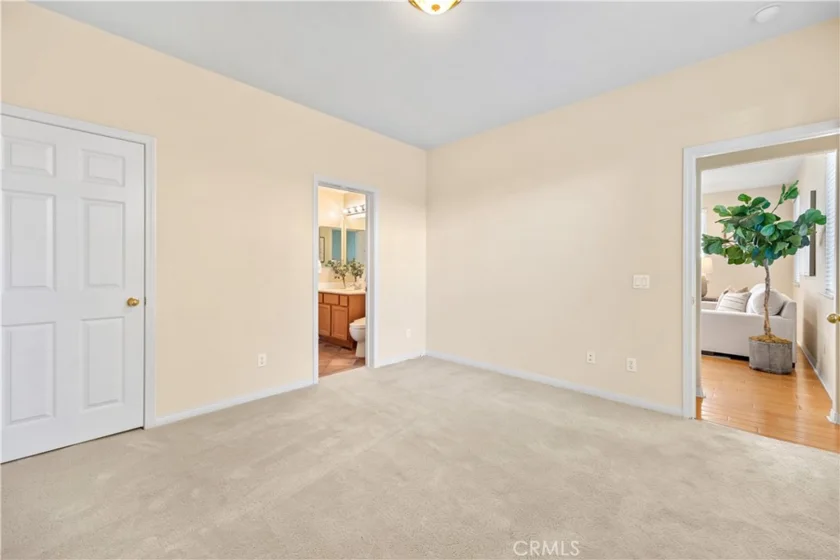 39879 Camden Court photo 24