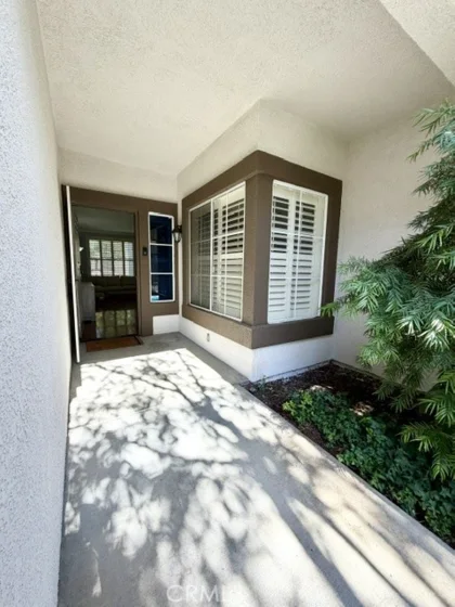 27 Chaumont Circle photo 2