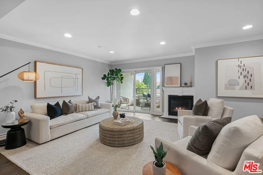 1828 Glendon Avenue #304 photo 1