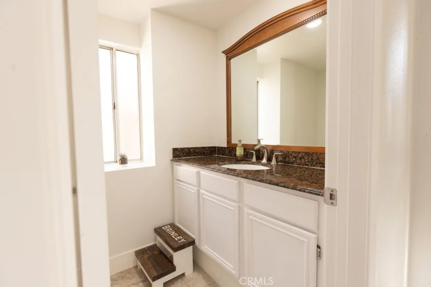 39779 Oak Cliff Drive photo 14