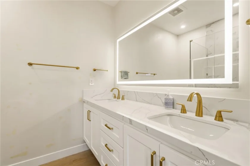 17200 Newhope Street #334 photo 15