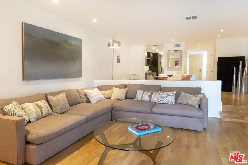 1033 Carol Drive #T3 photo 7