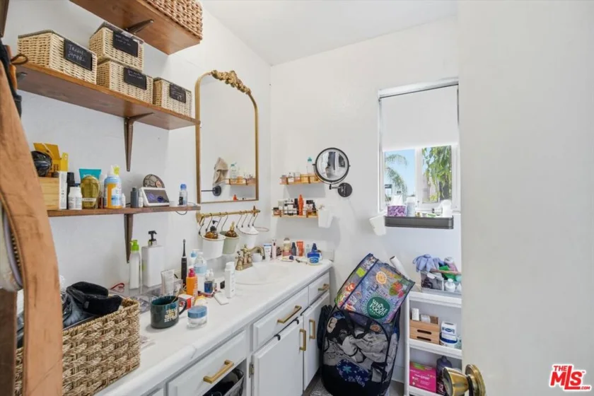 12940 Riverside Drive #201 photo 8