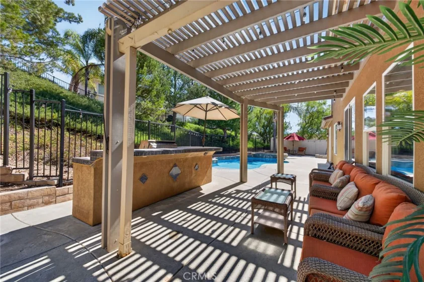 42111 Majestic Court photo 73