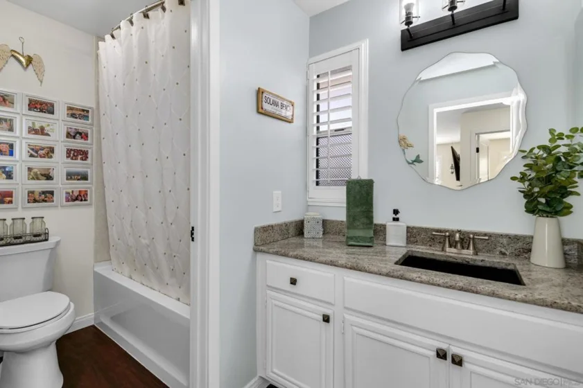 1352 Palomar photo 18