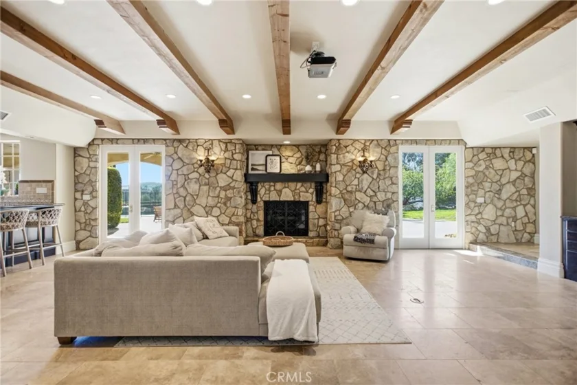 20855 Avenida Castilla photo 20