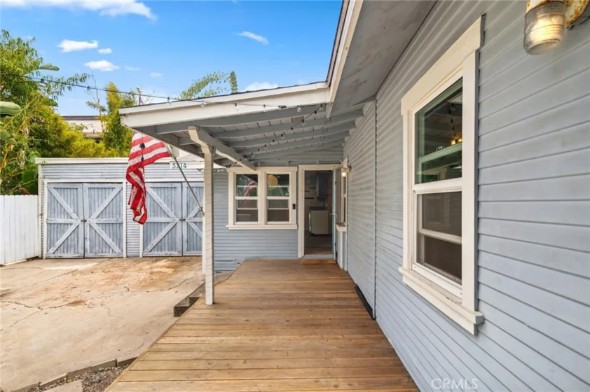 3214 Broad Street photo 2