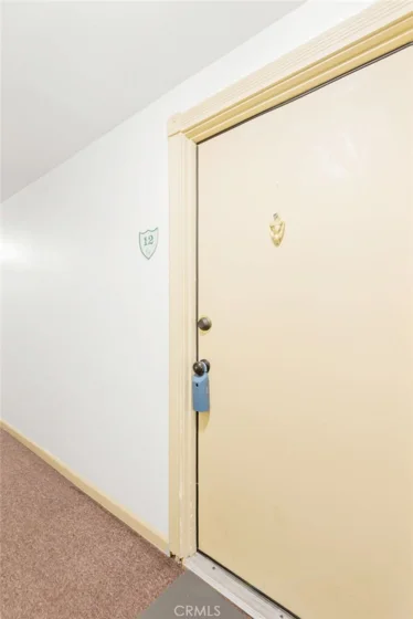 400 N Acacia Avenue #B12 photo 3
