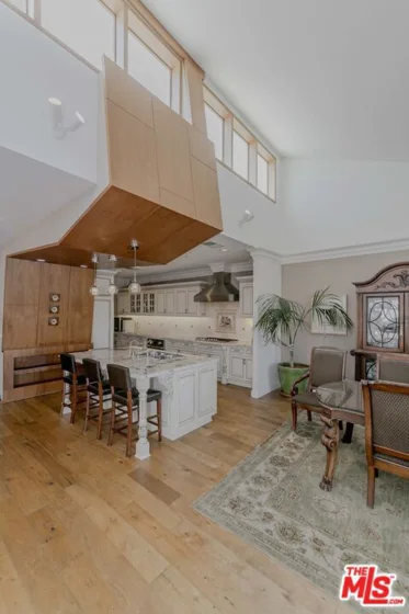 4460 Wilshire Boulevard #705 photo 12