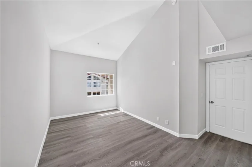 1131 Campbell Street #210 photo 18