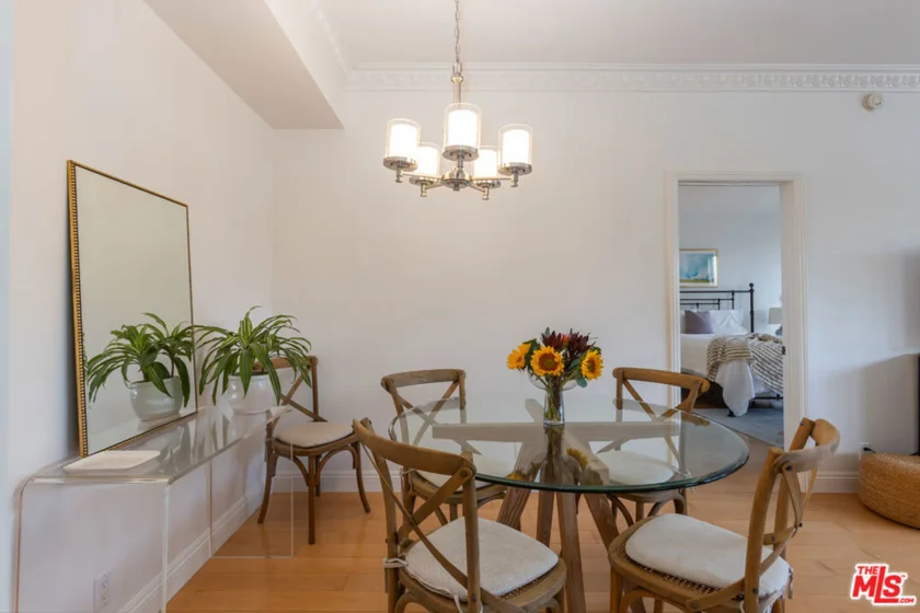 511 San Vicente Boulevard #306 photo 8