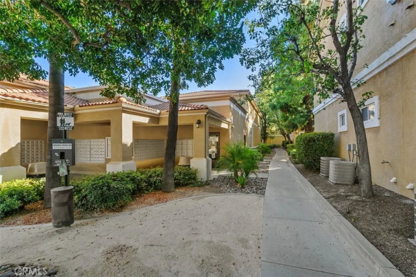 24909 Madison Avenue #1811 photo 22