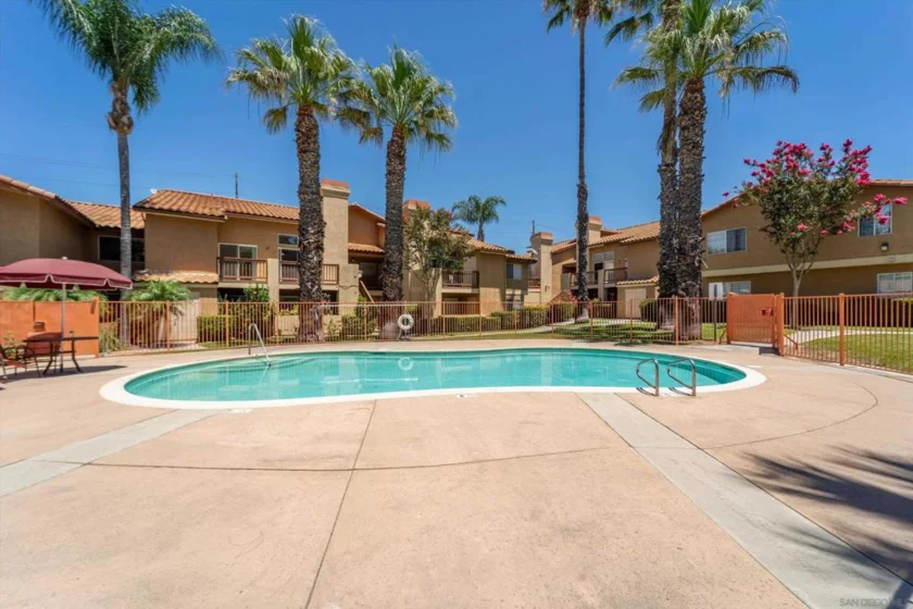 42140 Lyndie Lane #20 photo 32